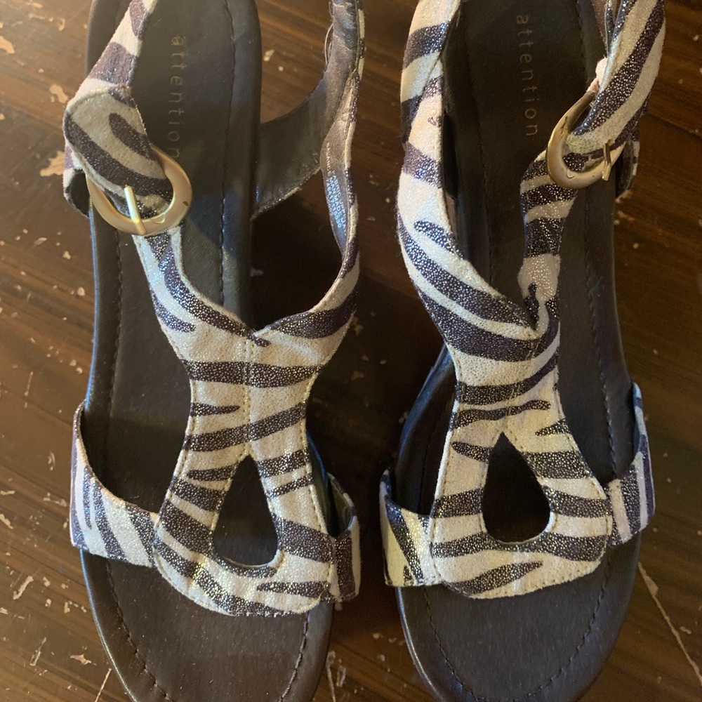 Women’s Size 9 zebra wedges